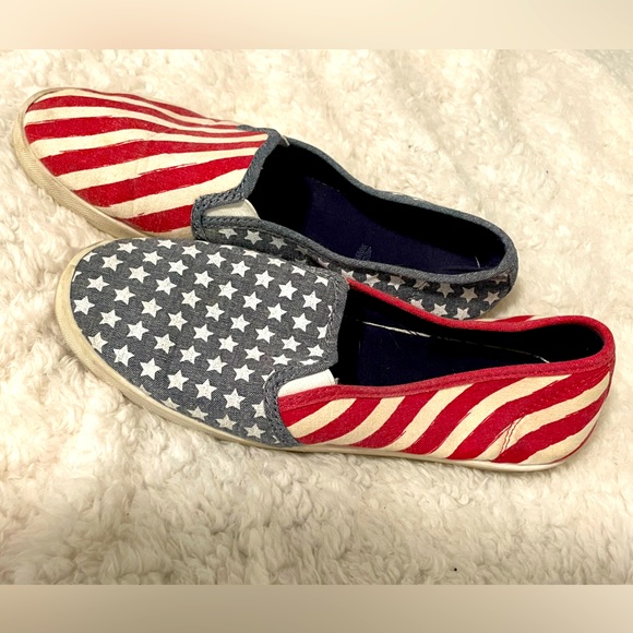 🇺🇸 USA slip on shoes - Picture 2 of 3